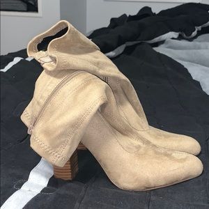 Bobbles & Lace sock ankle booties